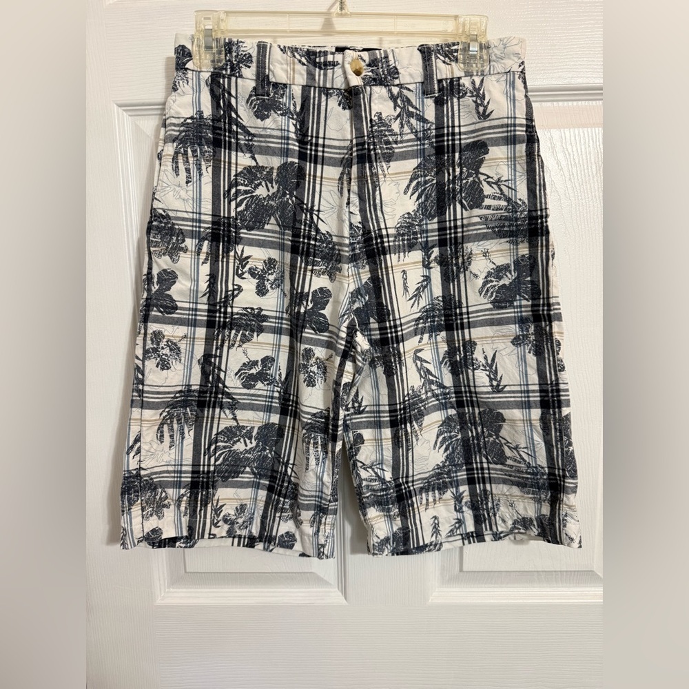 First Wave White and Blue Print Shorts